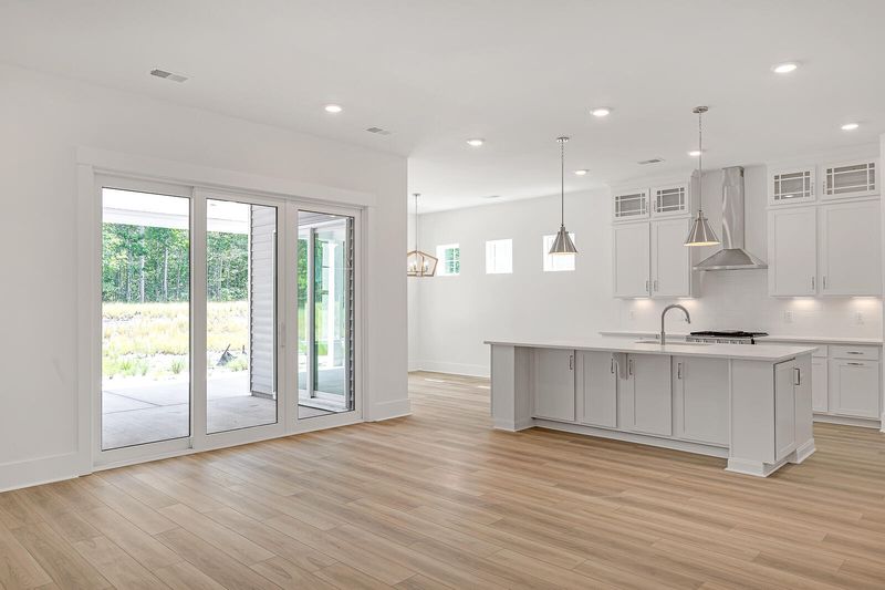 141 Summerwind Dr, Summerville, SC 29483