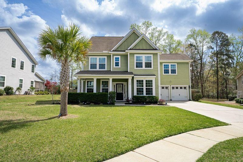 136 Stagecoach Ln, Summerville, SC 29483