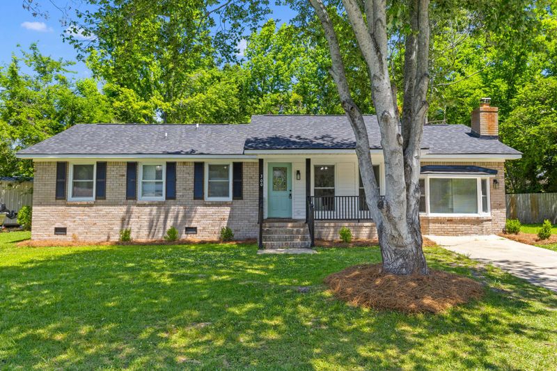 300 Oklahoma Pl, Ladson, SC 29456