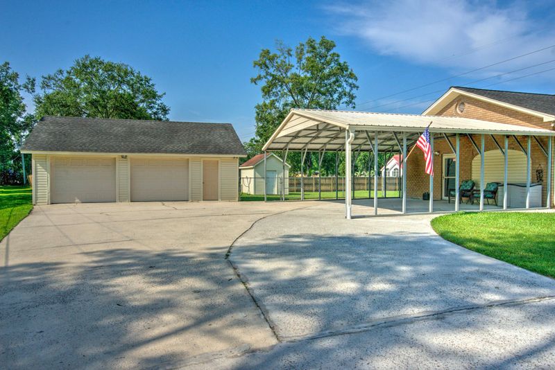 101 Parkside Dr, Goose Creek, SC 29445