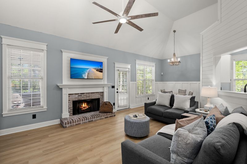 1179 Holly Bend Dr, Mount Pleasant, SC 29466