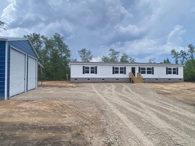 266 Nelson Farm Ln, Cross, SC 29436