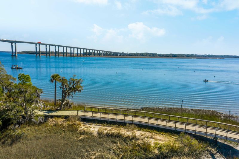 669 Marina Dr #R-1, Daniel Island, SC 29492