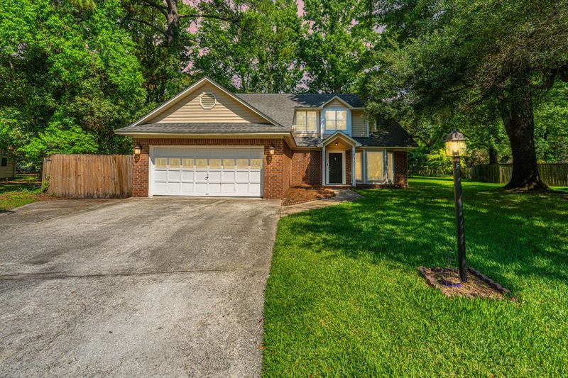 2650 Summer Leaves Ct, Charleston, SC 29414