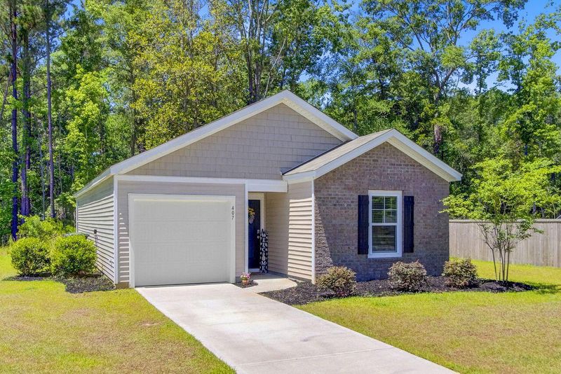 407 Spruce Ivy St, Moncks Corner, SC 29461
