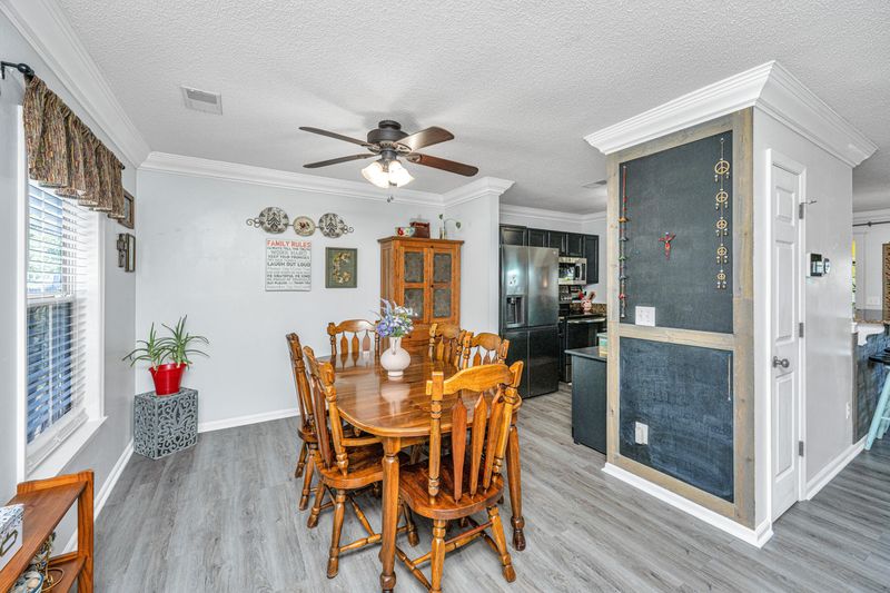 208 Waterford Ln, Summerville, SC 29483