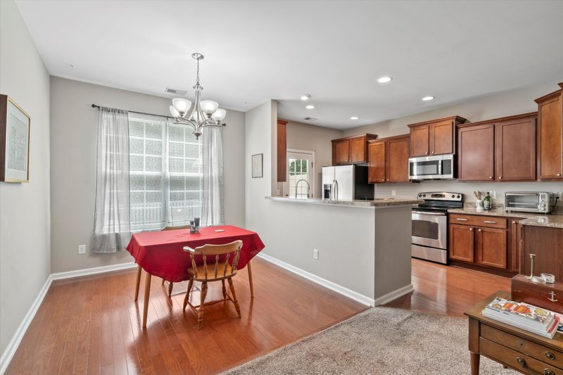 2488 Stadium Dr, North Charleston, SC 29406