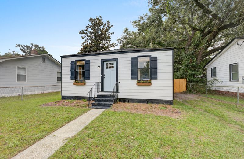 2317 Kent Ave, North Charleston, SC 29405