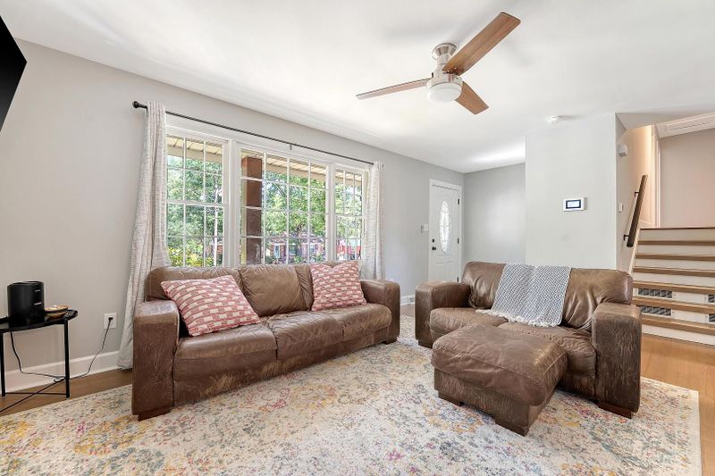 7639 Hillandale Rd, North Charleston, SC 29420