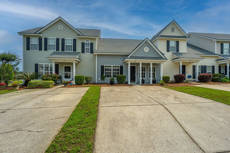 112 Lake Jogassee Dr, Summerville, SC 29485