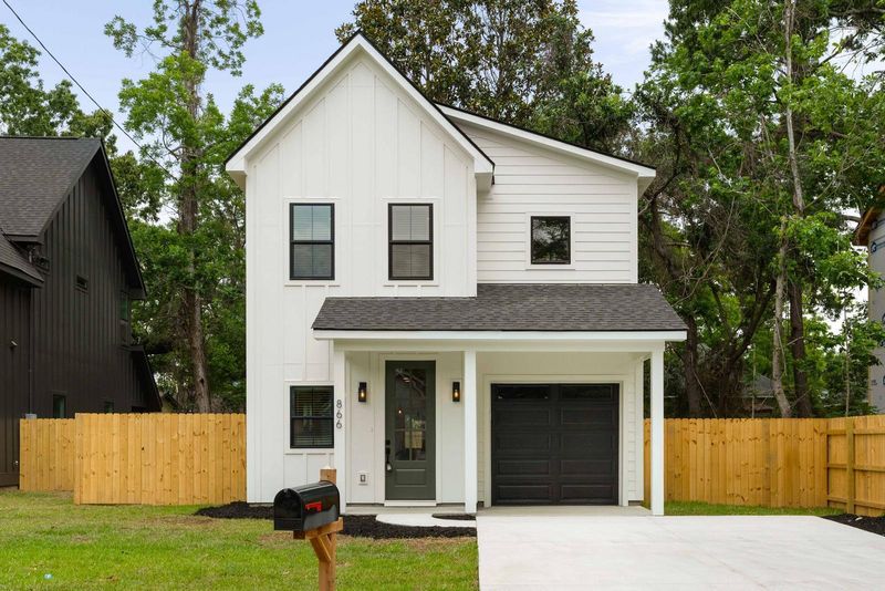 866 Tripe St, Charleston, SC 29407