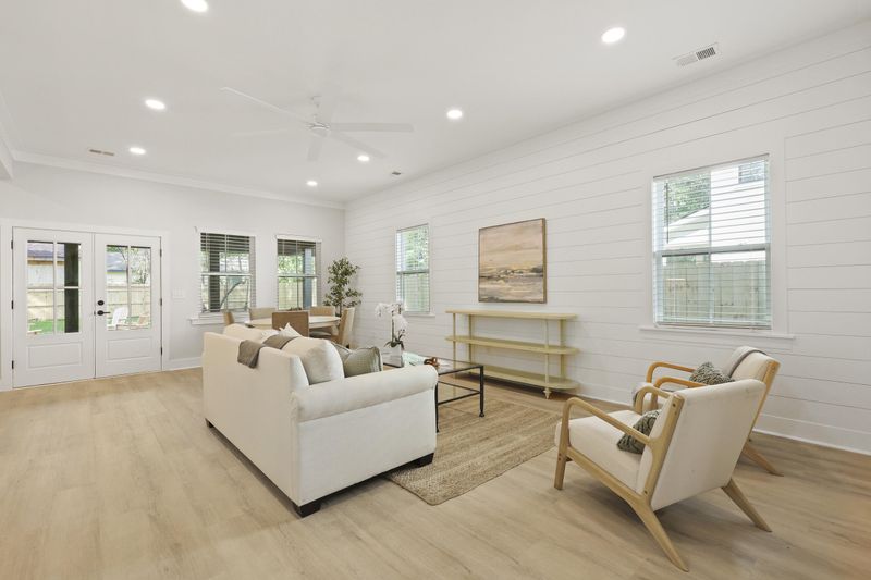 868 Tripe St, Charleston, SC 29407