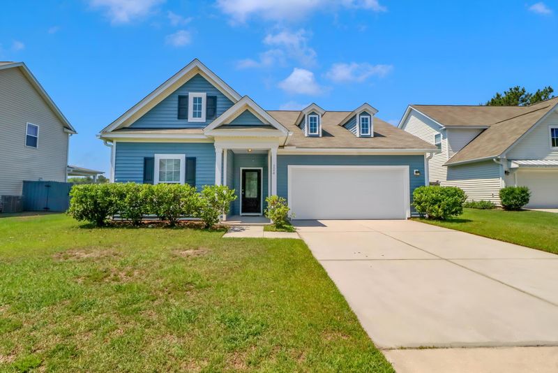 224 Sugarhouse Ct, Moncks Corner, SC 29461