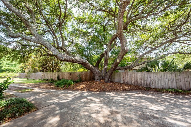 1648 Secessionville Rd, Charleston, SC 29412