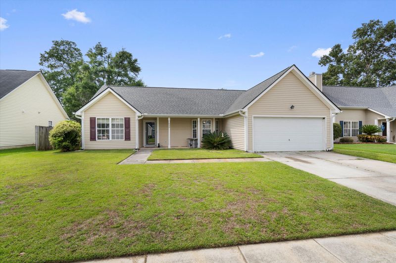 432 Equinox Cir, Ladson, SC 29456