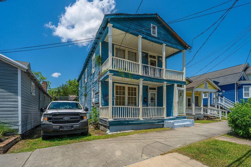 200 Fishburne St, Charleston, SC 29403