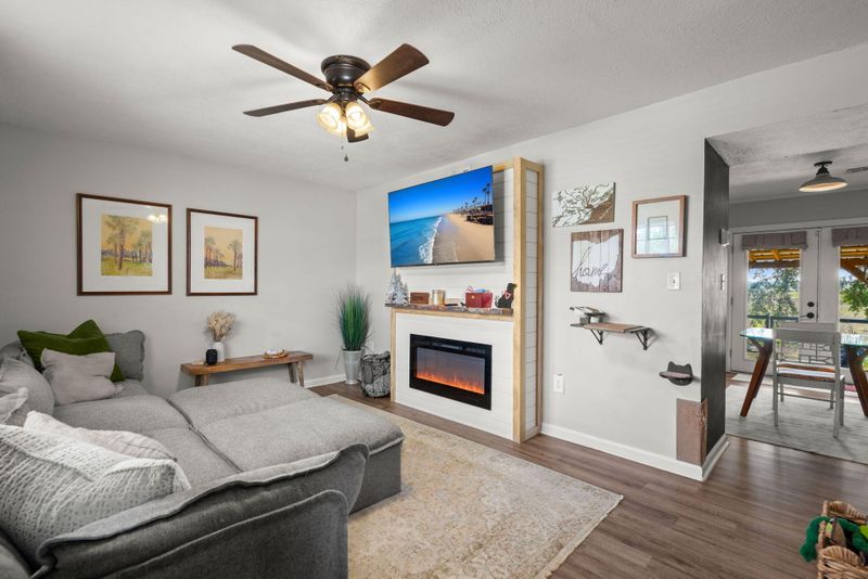5021 Popperdam Creek Dr, North Charleston, SC 29418