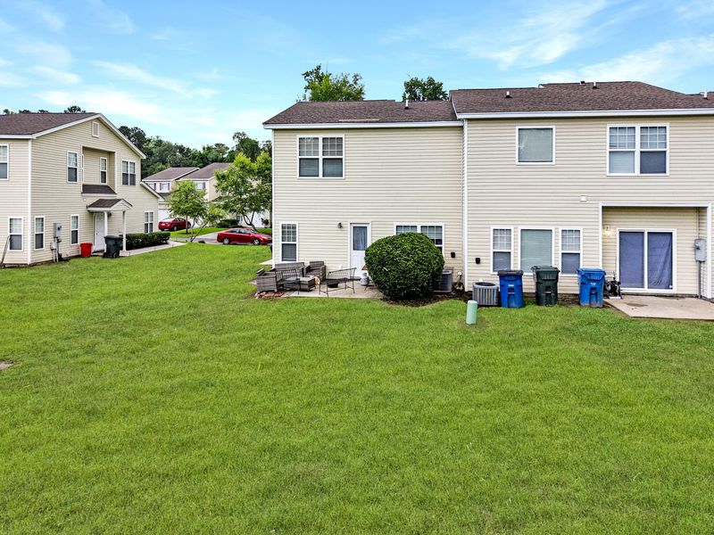 108 Spanish Oaks Ln, Ladson, SC 29456