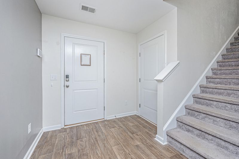 124 Bright Meadow Rd, Summerville, SC 29483