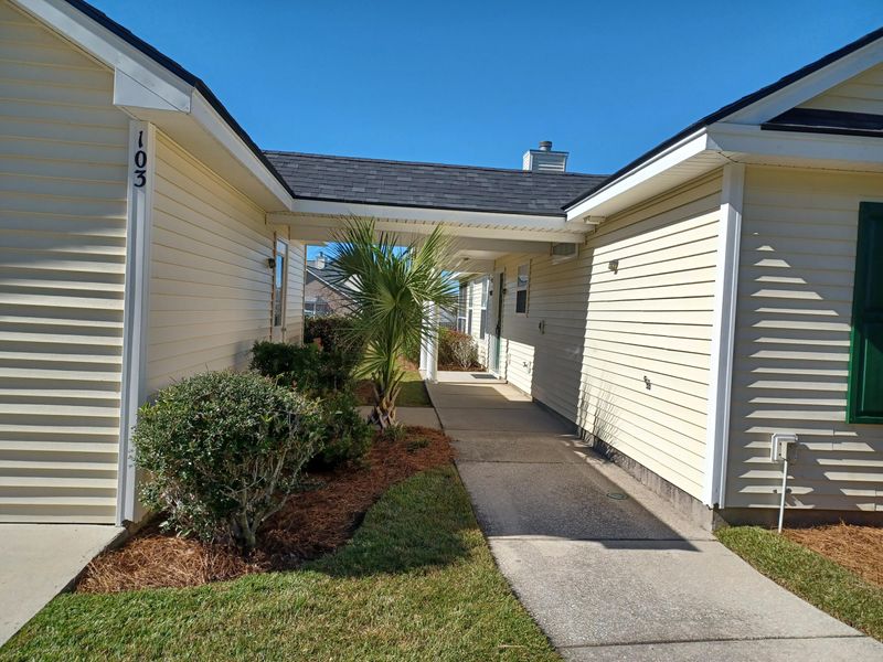 103 Savannah River Dr, Summerville, SC 29485