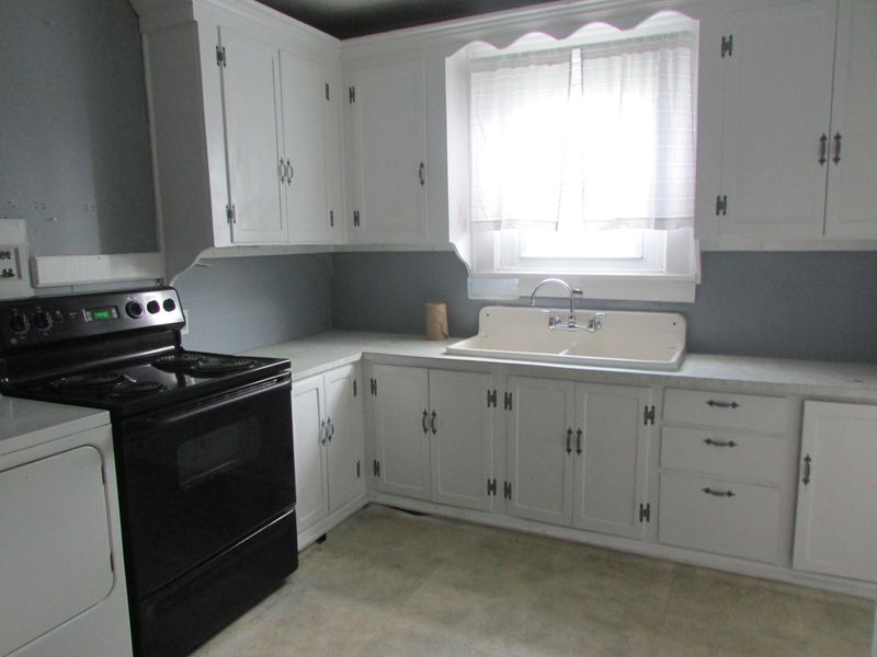301 Ridge St, Saint George, SC 29477