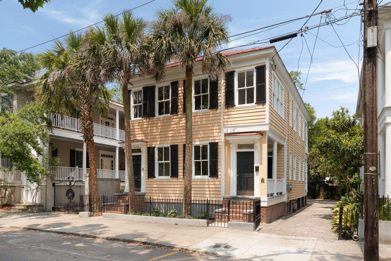 8 Pitt St #A, Charleston, SC 29401