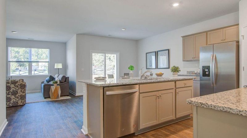 8857 Shovelnose Ct, North Charleston, SC 29406