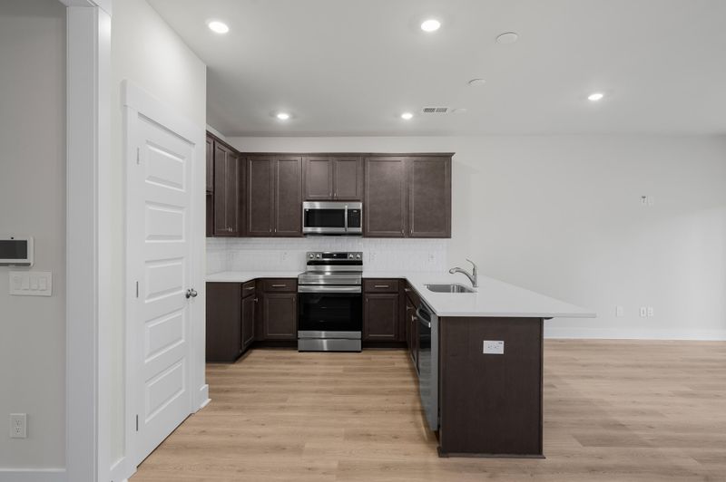 337 Bremerton Dr, Goose Creek, SC 29445
