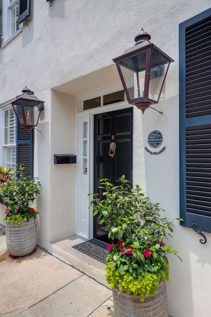 8 - 8 12 Elliott St #8 & 8 1/2, Charleston, SC 29401