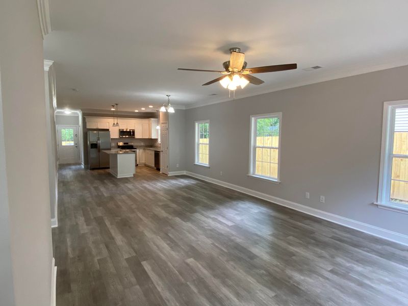 110a Dukes St, Saint George, SC 29477