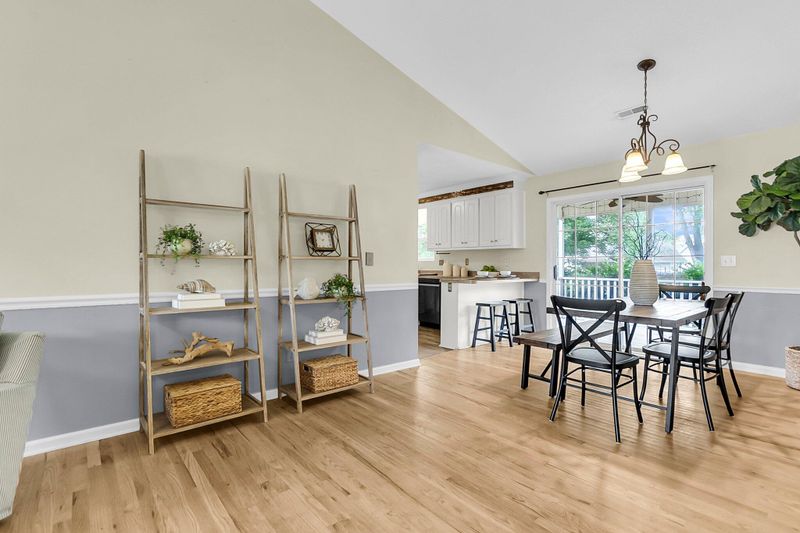 105 Conductor Ct, Summerville, SC 29486