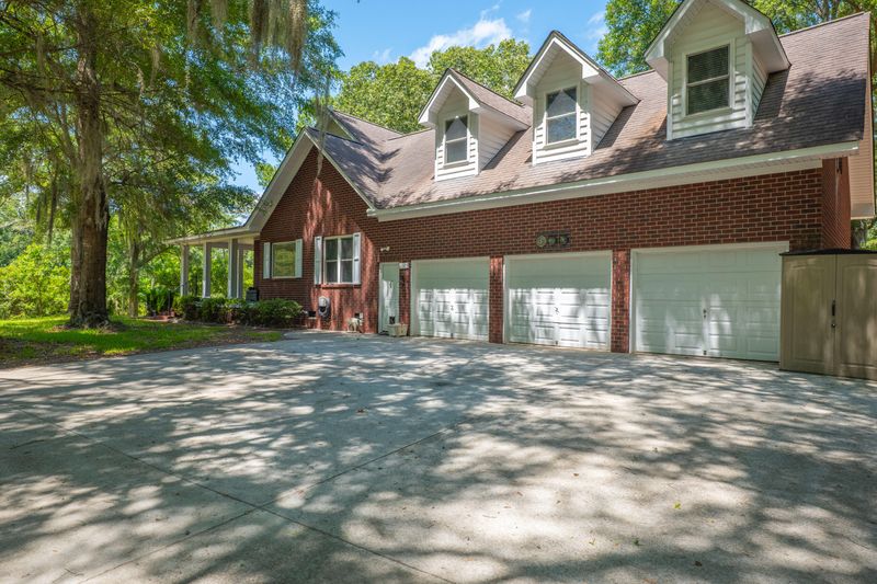 6385 Shilelagh Oaks Pw, Ravenel, SC 29470