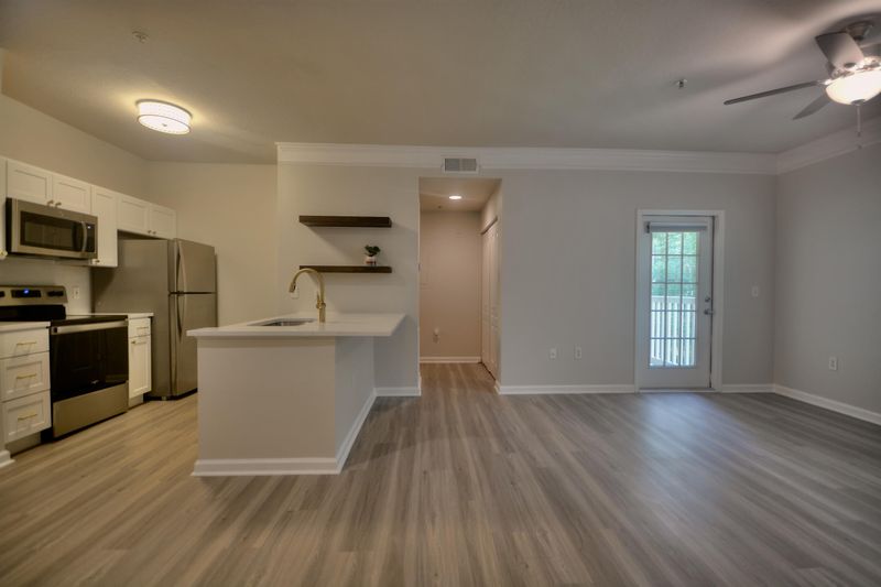 1300 Park West Blvd #519, Mount Pleasant, SC 29466