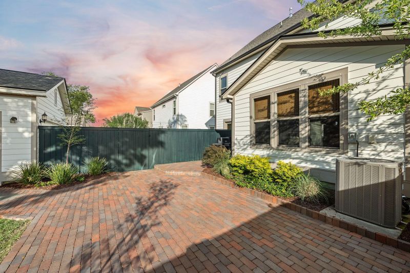 2234 Kemmerlin St, Johns Island, SC 29455