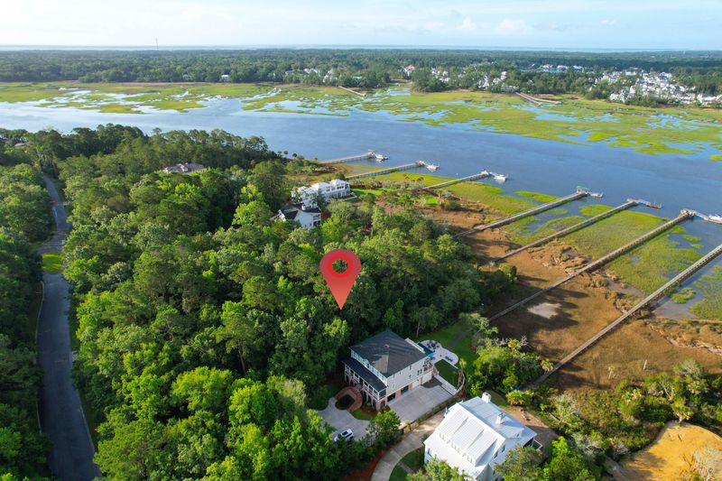 1422 Dupree Creek Dr, Awendaw, SC 29429