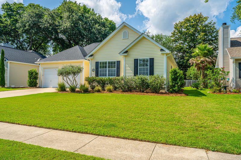 181 Sea Cotton Cir, Charleston, SC 29412
