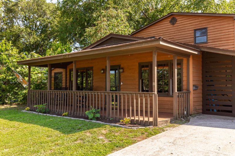 5904 Hagood Ave, Hanahan, SC 29410