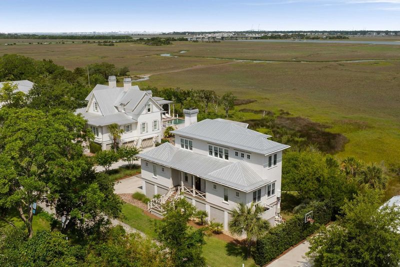 2618 Raven Dr, Sullivans Island, SC 29482