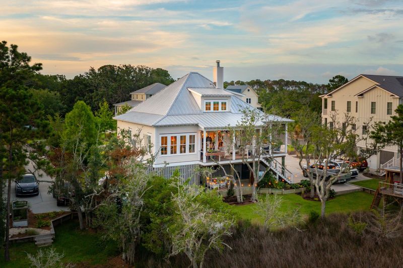 1809 Rushland Grove Ln, Johns Island, SC 29455