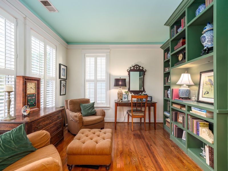 206 White Gables Dr, Summerville, SC 29483