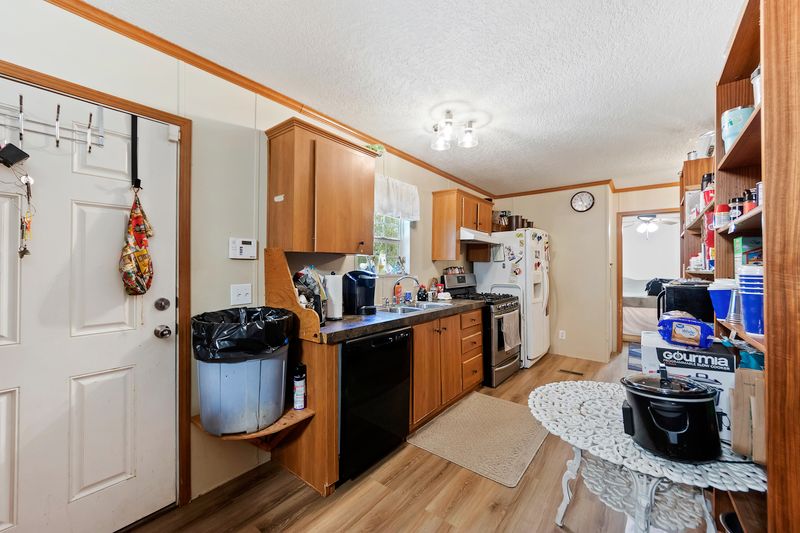 1578 Joe Rouse Rd, Mount Pleasant, SC 29466