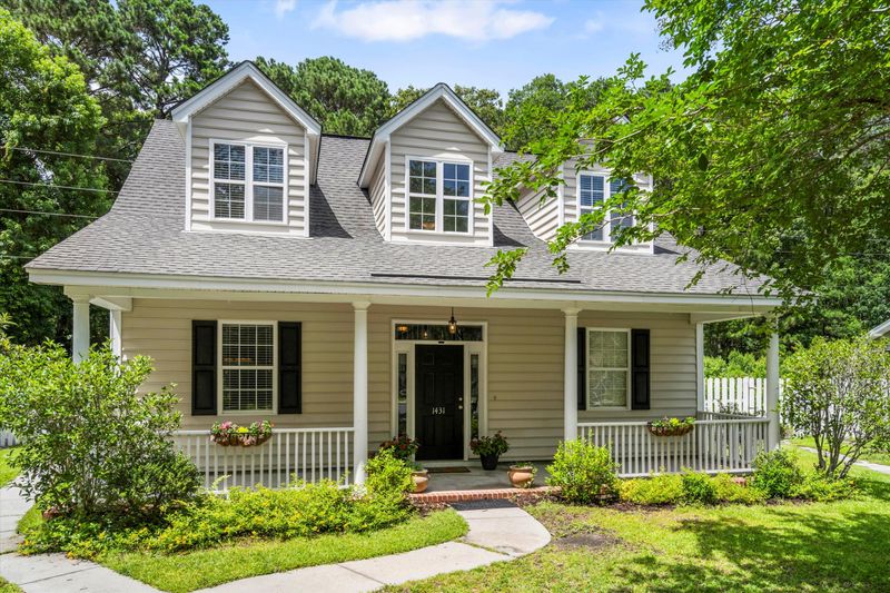 1431 Whispering Oak Trl, Mount Pleasant, SC 29466