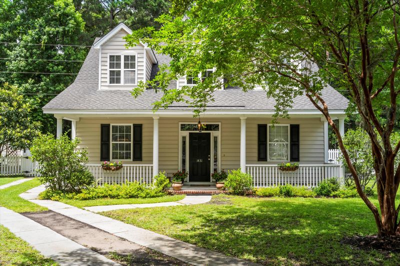 1431 Whispering Oak Trl, Mount Pleasant, SC 29466