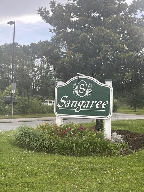 160 Lancashire Rd, Summerville, SC 29486