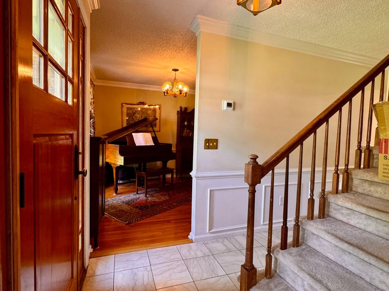 8 Brisbane Dr, Charleston, SC 29407