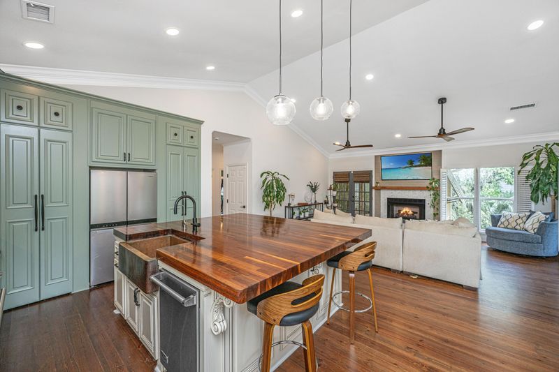 1520 Regimental Ln, Johns Island, SC 29455