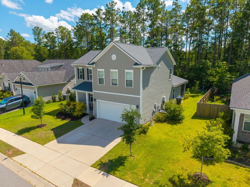 704 Kilarney Rd, Summerville, SC 29483
