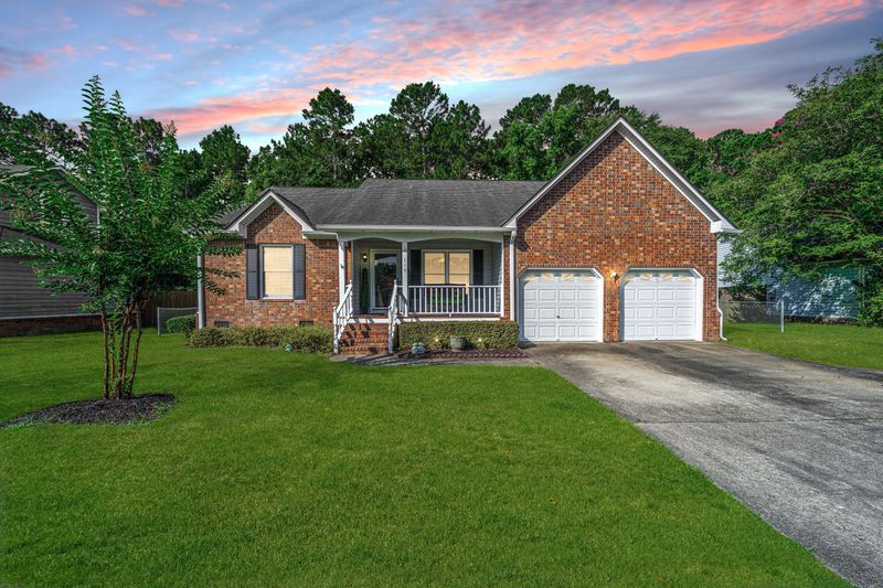 115 W Park Ln, Summerville, SC 29486