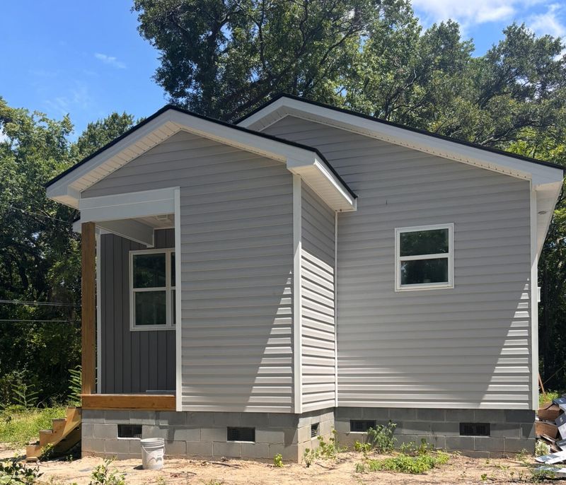2635 Tillman St, North Charleston, SC 29405