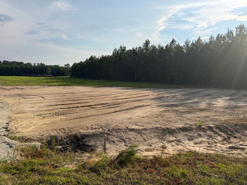 4 Rudd Rd, Ridgeville, SC 29472